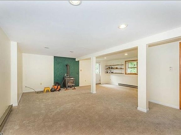 Finished lower level