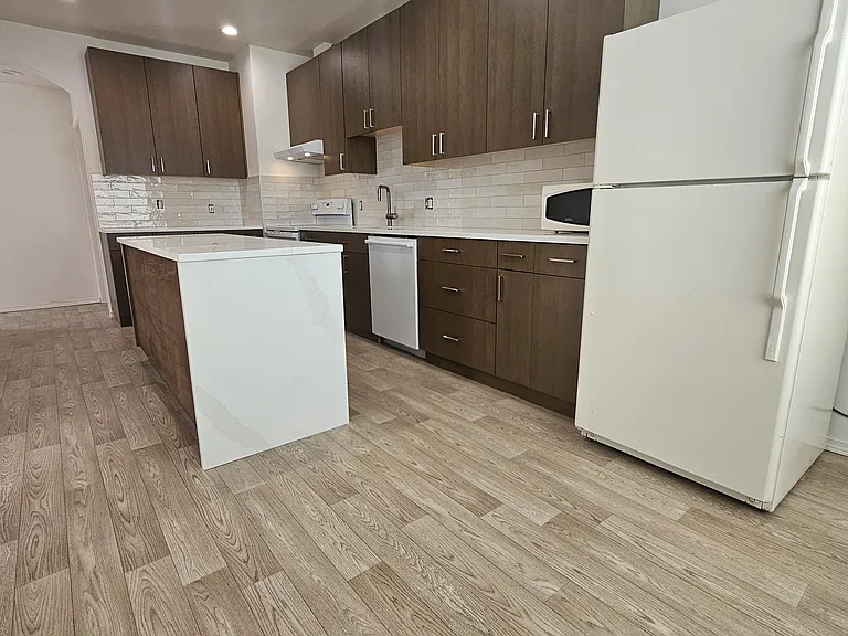 4453 Tolt Ave #B — Photo 12