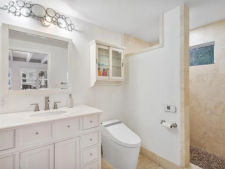 411 Poinciana Dr — Photo 28