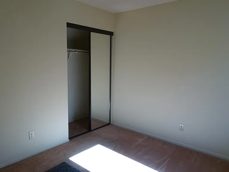27475 Connie Way — Photo 10