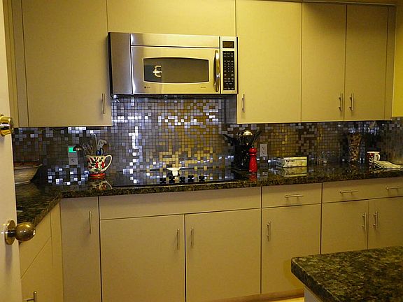 2nd image of 5000 Montrose Blvd Unit 8D