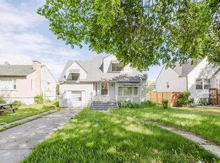 10827 111th St NW, Edmonton, AB T5H3G5