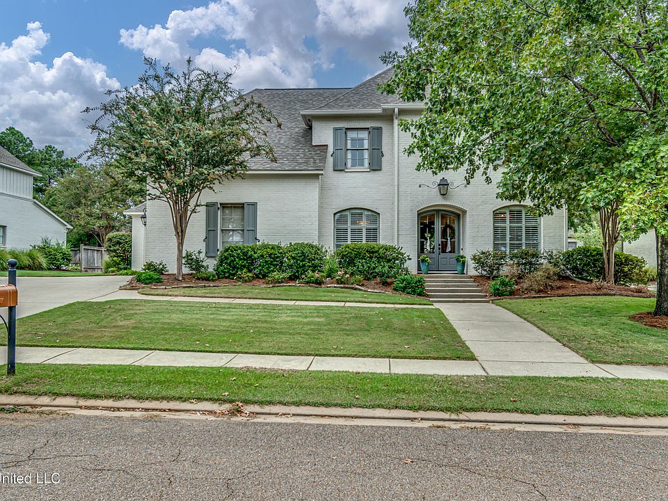 1st image of 104 Northlake Ln