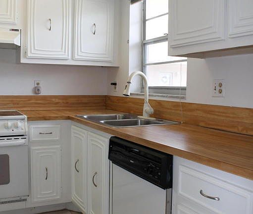 5th image of 18081 SE Country Club Dr APT 24-232
