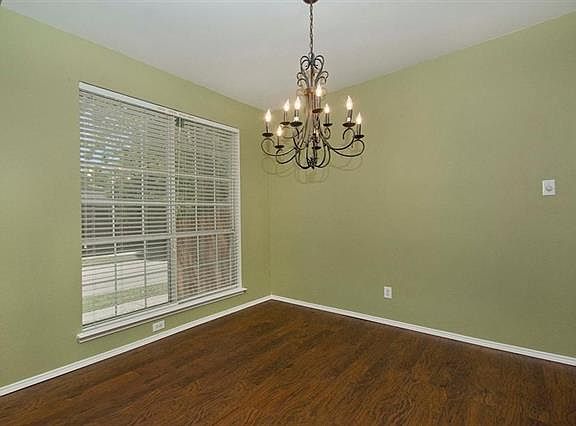 4th image of 3101 Berkshire Ln