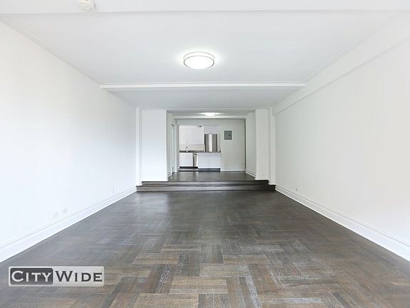 2nd image of 137 E 38th St #3BA