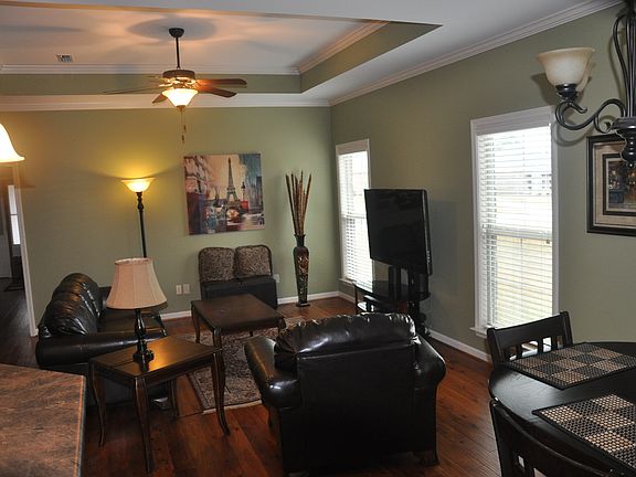 2nd image of 117 Waxmyrtle Rd