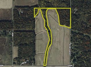 Hill St, Sumner, IL 62466