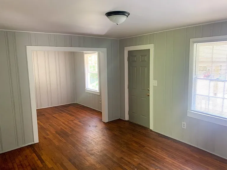 3 Christopher St #A — Photo 10
