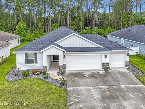 826 Flach Dr Photo 1