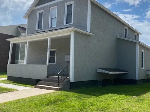 1201 4th Ave S #B, Saint Cloud, MN 56301