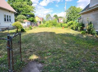 3135 Boulevard Pl, Indianapolis, IN 46208