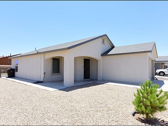 2nd image of 14316 Tolosa Ct