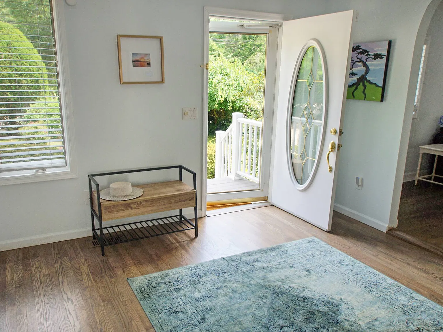 Hampton Bays 4 Bdrm Pool Close to Ocean July 25,000 — Photo 2
