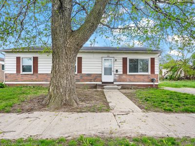 144 Court St, Mount Clemens, MI, 48043