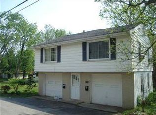 115 1/2 21st St, Findlay, OH 45840