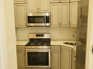 149 Peachtree Cir NE #16, Atlanta, GA 30309