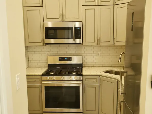 149 Peachtree Cir NE, Atlanta, GA