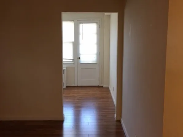 700 Summer Street #7G, Stamford, CT 06901