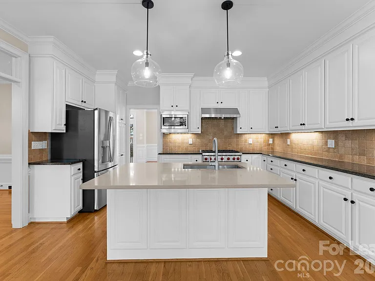 2134 Glade Hill Rd — Photo 9