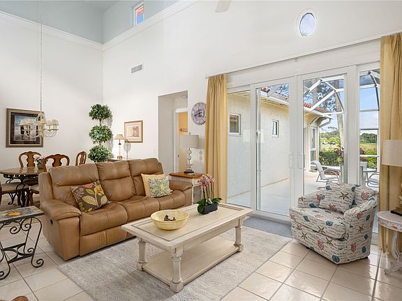 4th image of 1524 Saint Davids Ln #1524