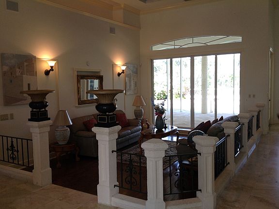 4th image of 7408 Laurels Pl