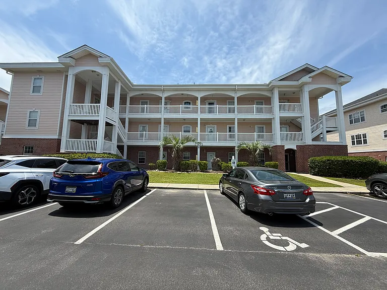 3979 Forsythia Ct — Photo 14