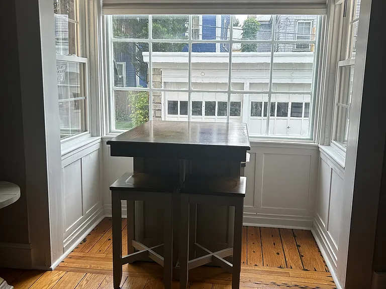 35 Pelham St #1 — Photo 10