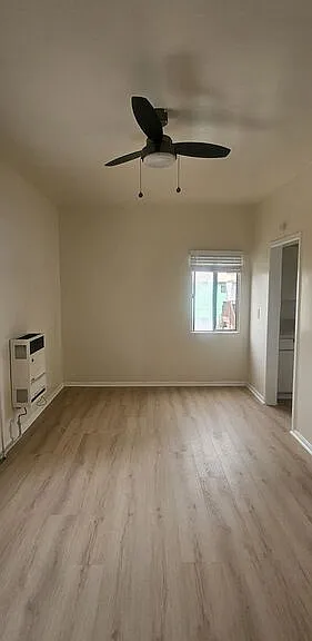 1421 S Westmoreland Ave #26 — Photo 6