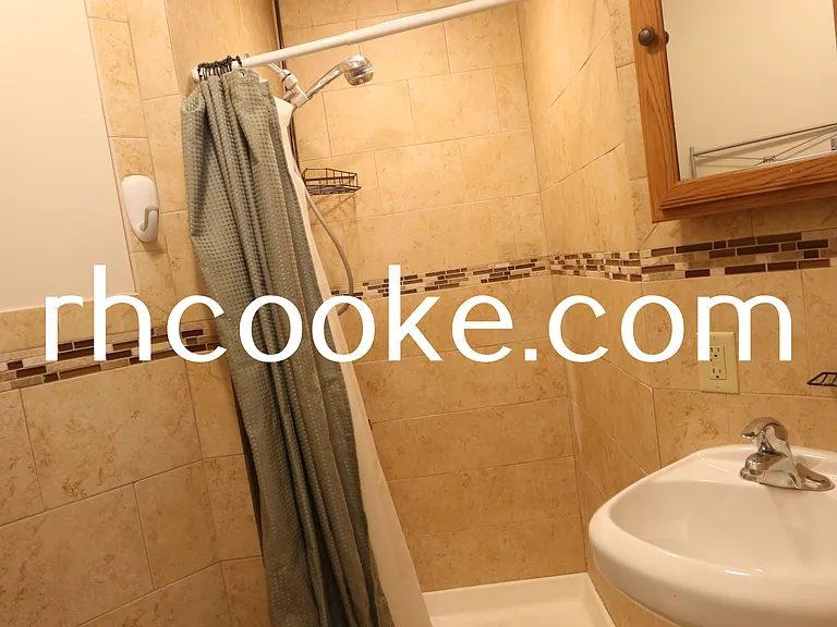 1207 W 7th Ave #1 — Photo 9