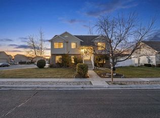 962 S Chappel Valley Loop W, Lehi, UT 84043