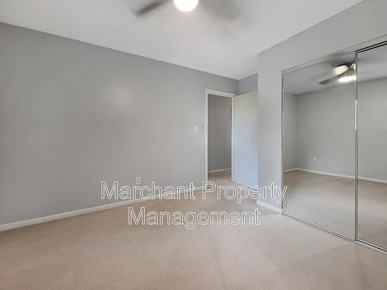 5 Briarcreek Pl — Photo 20