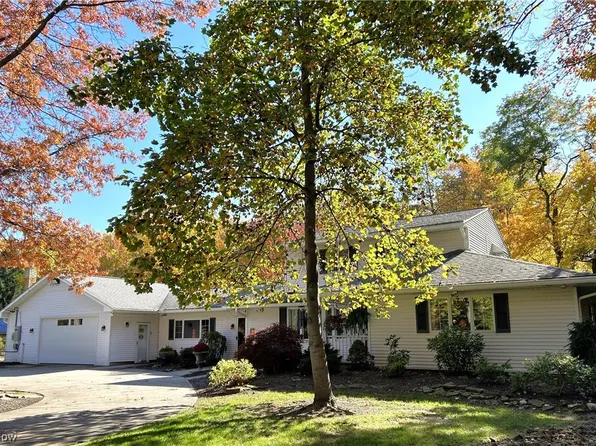 7855 Mulberry Rd, Chesterland, OH 44026