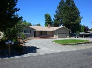2070 Mayfield Dr, Grants Pass, OR