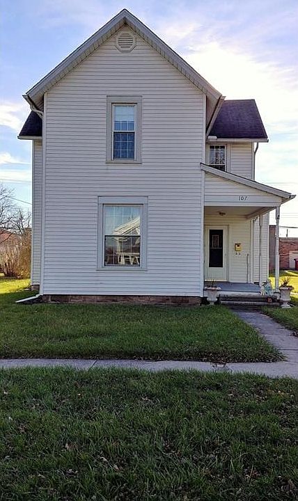 1st image of 107 E 1st St