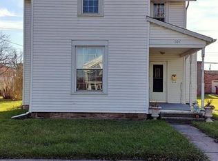 107 E 1st St, Woodville, OH 43469