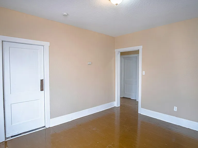 1101 Gibbs St — Photo 11