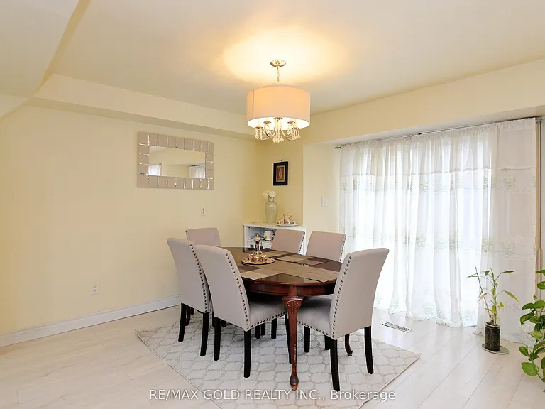 9 Ravenswood Dr — Photo 14