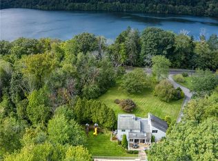 2 Kingswood Rd, Katonah, NY 10536