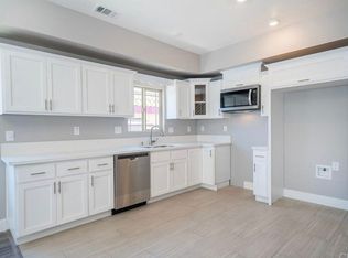 850 W 165th Pl #850, Gardena, CA 90247