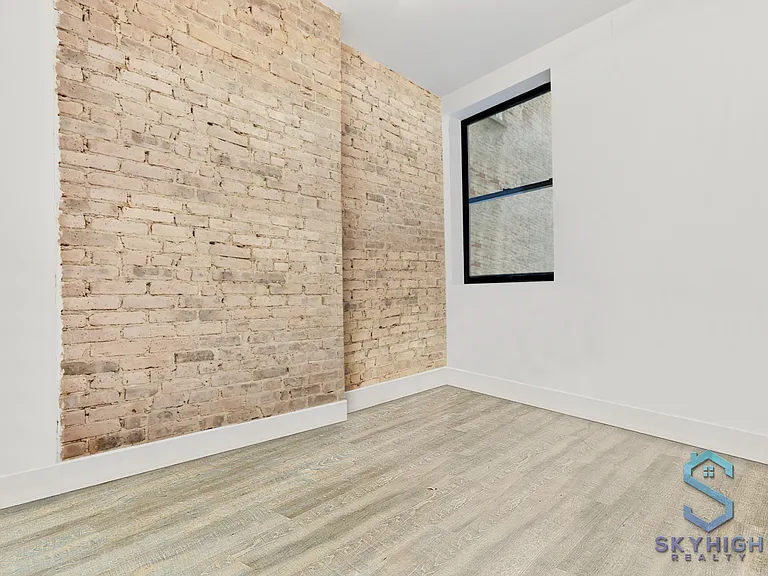 723 Knickerbocker Ave #3C — Photo 8