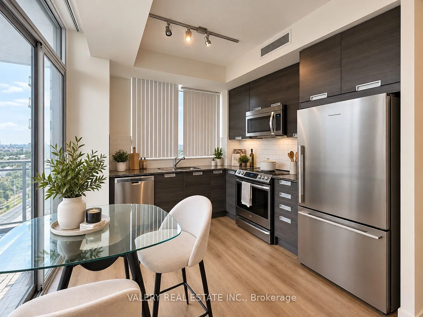 2 bed, $2,800 — Photo 4