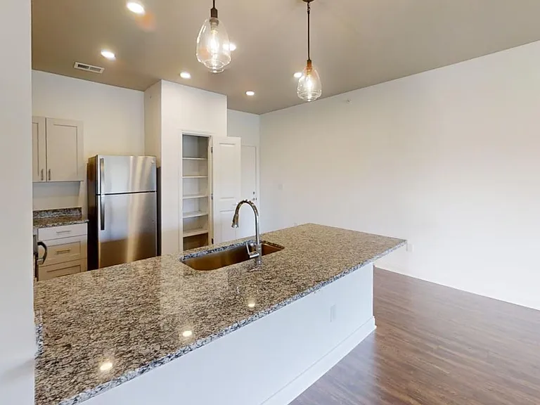 Precedent Flats | Specials Available — Photo 104