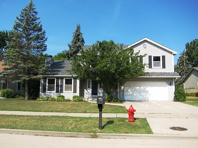 1st image of 128 Lorraine Dr
