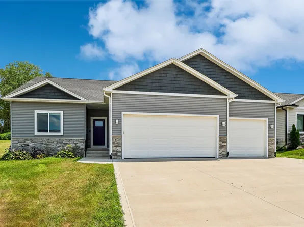 1823 Crabapple Ln, Granger, IA 50109
