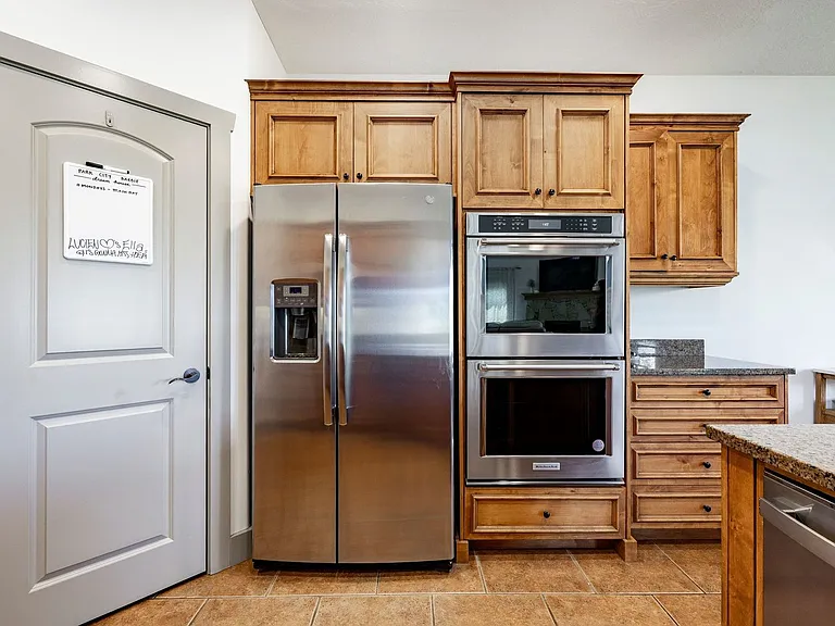 1490 W Alpine Ave — Photo 35