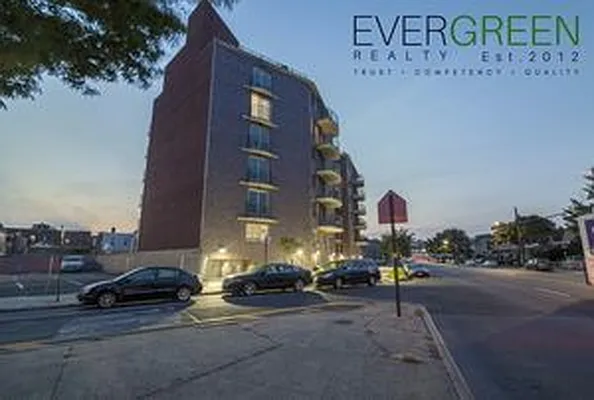 Rented by Evergreen Apartments BK | media 14