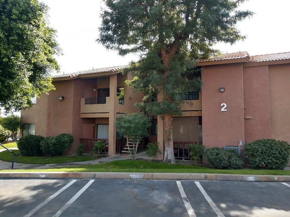 1st image of 78650 Avenue 42 APT 212