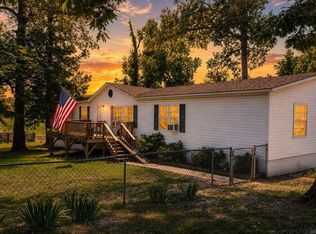 5417 Honeysuckle Rd, Little Rock, AR 72206