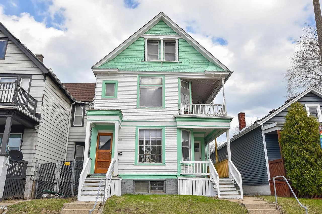 2514 North Holton STREET #2516 photo 1